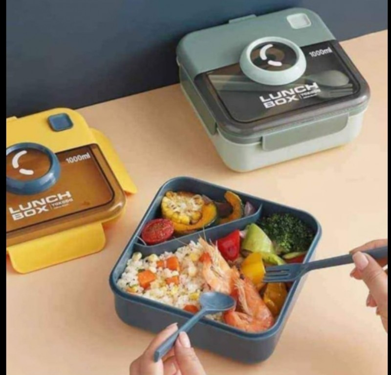 Food Graded Lunch Box with Cutlery