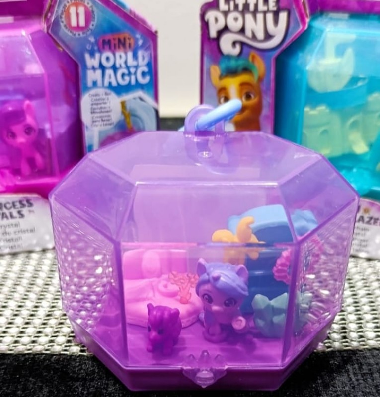 My Little Pony Mini World Magic Box Princess Petals